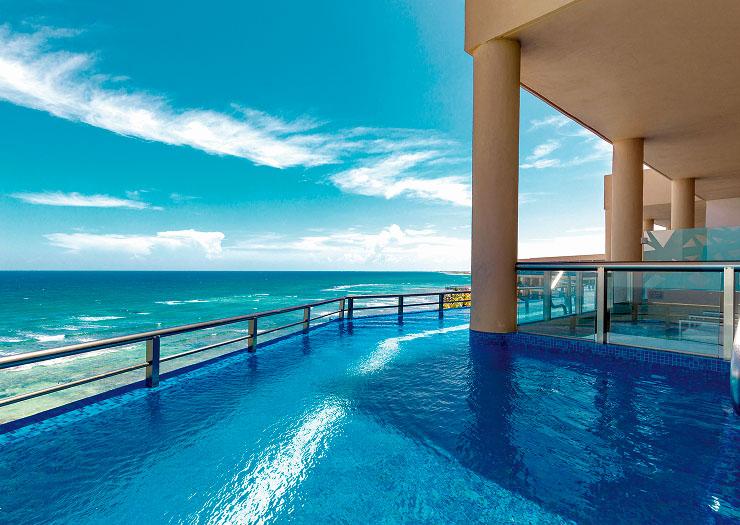 Oceanfront Honeymoon Suite Hotel El Dorado Seaside Suites Puerto Aventuras Oceanfront Honeymoon Suite Hotel El Dorado Seaside Suites Puerto Aventuras