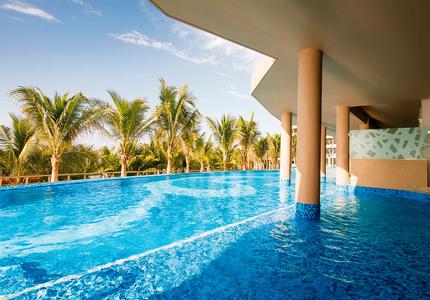 Oceanfront Pool Swim-Up Suite Hotel El Dorado Seaside Suites Puerto Aventuras Oceanfront Pool Swim-Up Suite Hotel El Dorado Seaside Suites Puerto Aventuras