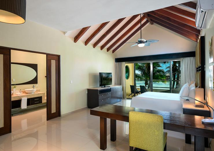 Honeymoon beach front villa Hotel El Dorado Maroma Playa del Carmen Honeymoon beach front villa Hotel El Dorado Maroma Playa del Carmen